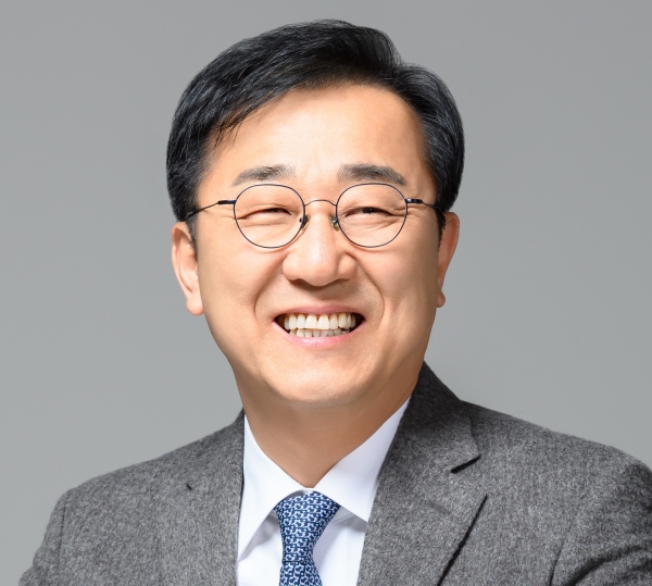 김윤덕