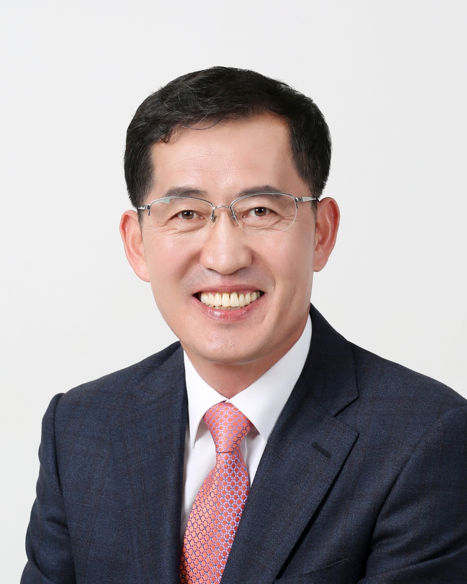 이복형 의원
