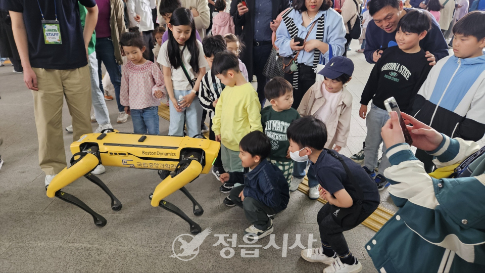정읍 청소년들, 국립중앙과학관서 과학자의 꿈 키워